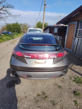 Honda Civic 1.8, снимка 2