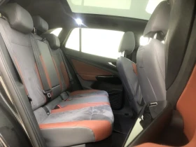 VW ID.4 1STMAX/82КWH/ТЕРМОПОМПА/PANORAMA/AMBIENT/HEAD-UP, снимка 8