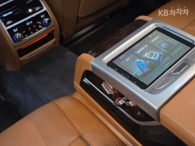 BMW 750 LI XDRIVE/HEAD UP/360CAM/PANO/EKPAHИ/FIRST CLASS/, снимка 17
