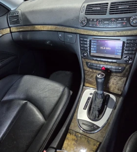 Обява за продажба на Mercedes-Benz E 320 ~5 400 лв. - изображение 9