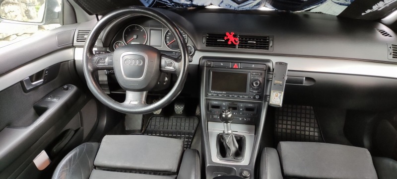 Audi A4, снимка 4 - Автомобили и джипове - 46274224