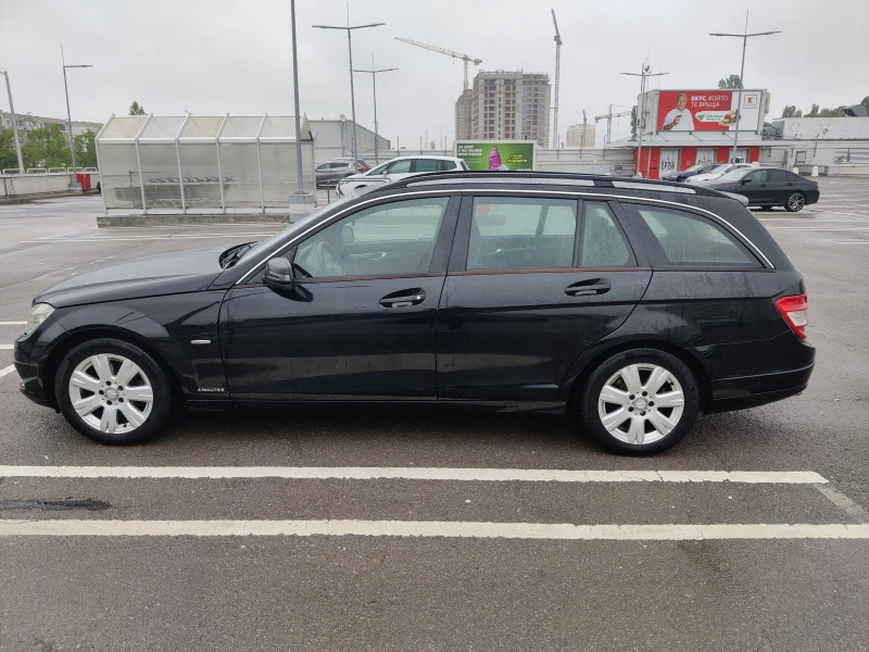 Mercedes-Benz C 200, снимка 10 - Автомобили и джипове - 46686660