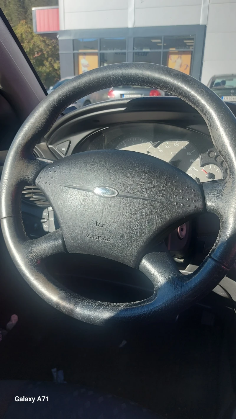 Ford Focus, снимка 5 - Автомобили и джипове - 48458181