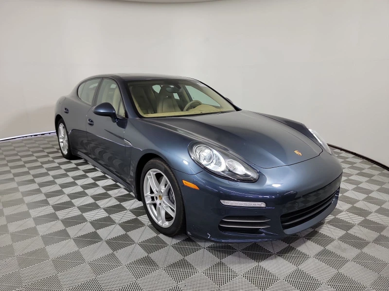 Porsche Panamera 4* BOSE* FULL, снимка 3 - Автомобили и джипове - 48615861