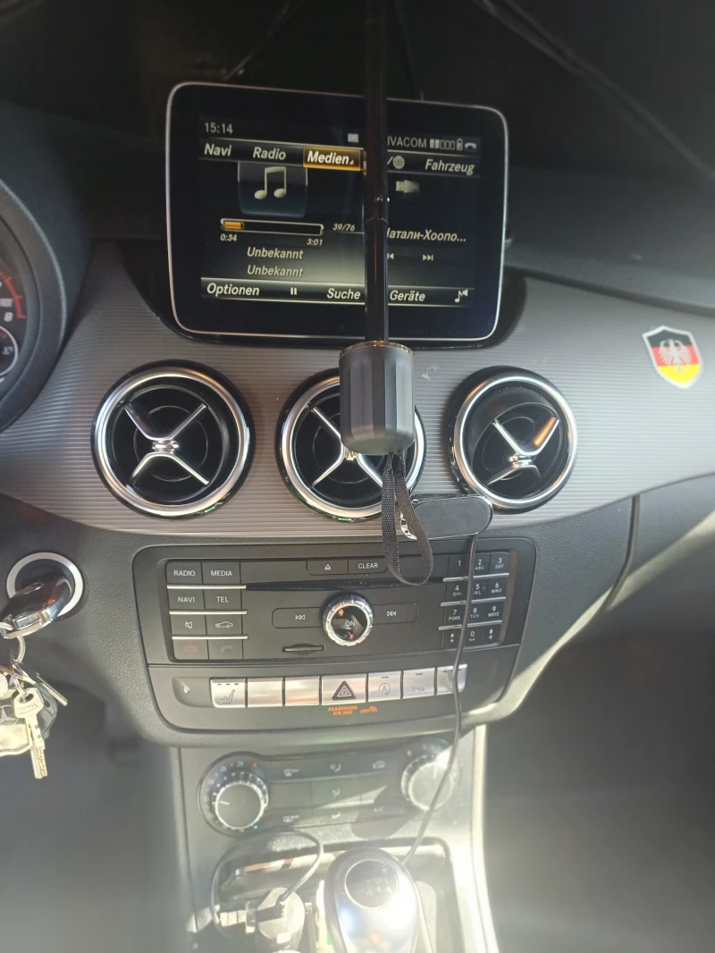 Mercedes-Benz 180, снимка 5 - Автомобили и джипове - 51810076