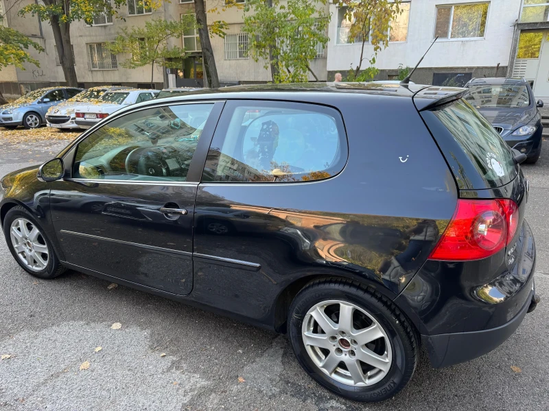 VW Golf 5, снимка 6 - Автомобили и джипове - 52428940