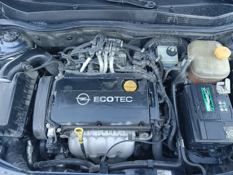 Opel Astra, снимка 14 - Автомобили и джипове - 52793287