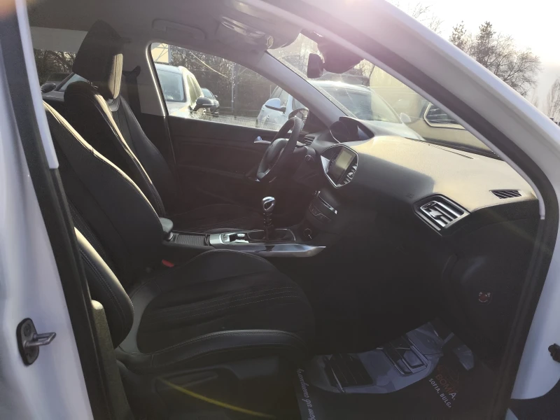 Peugeot 308 1.6HDi* EURO6B* LED* NAVI* , снимка 13 - Автомобили и джипове - 52882912