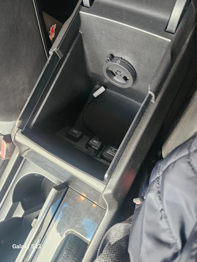 Honda Accord 2.4 Executive, снимка 15 - Автомобили и джипове - 53037361