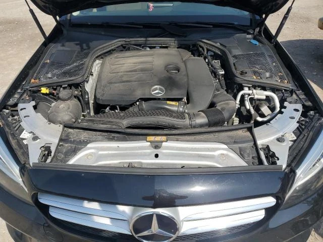 Mercedes-Benz C 300 FACE/4MATIC, снимка 11 - Автомобили и джипове - 48498343