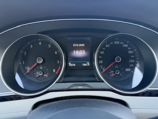 VW Passat R-Line, снимка 17 - Автомобили и джипове - 52885033