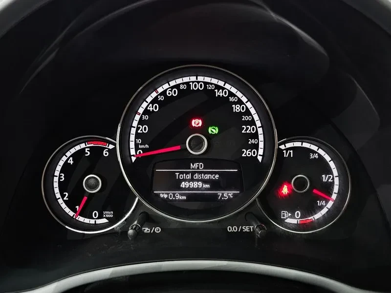 VW Beetle 2.0 Tdi Premium 3Rd Generation | Mobile.bg � ����������� 6