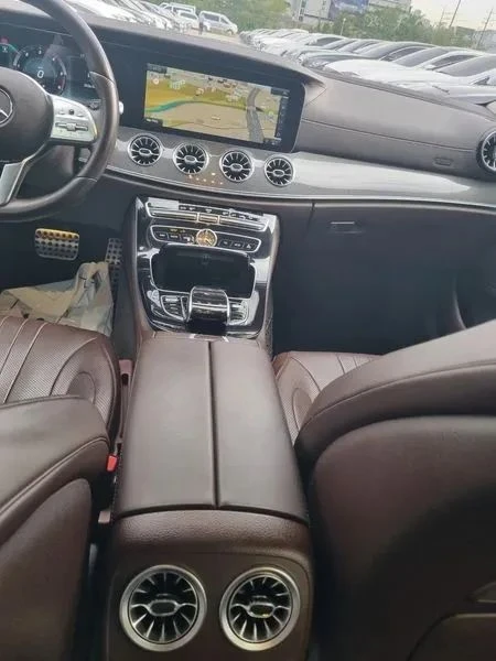 Mercedes-Benz CLS 400, снимка 11 - Автомобили и джипове - 56689844