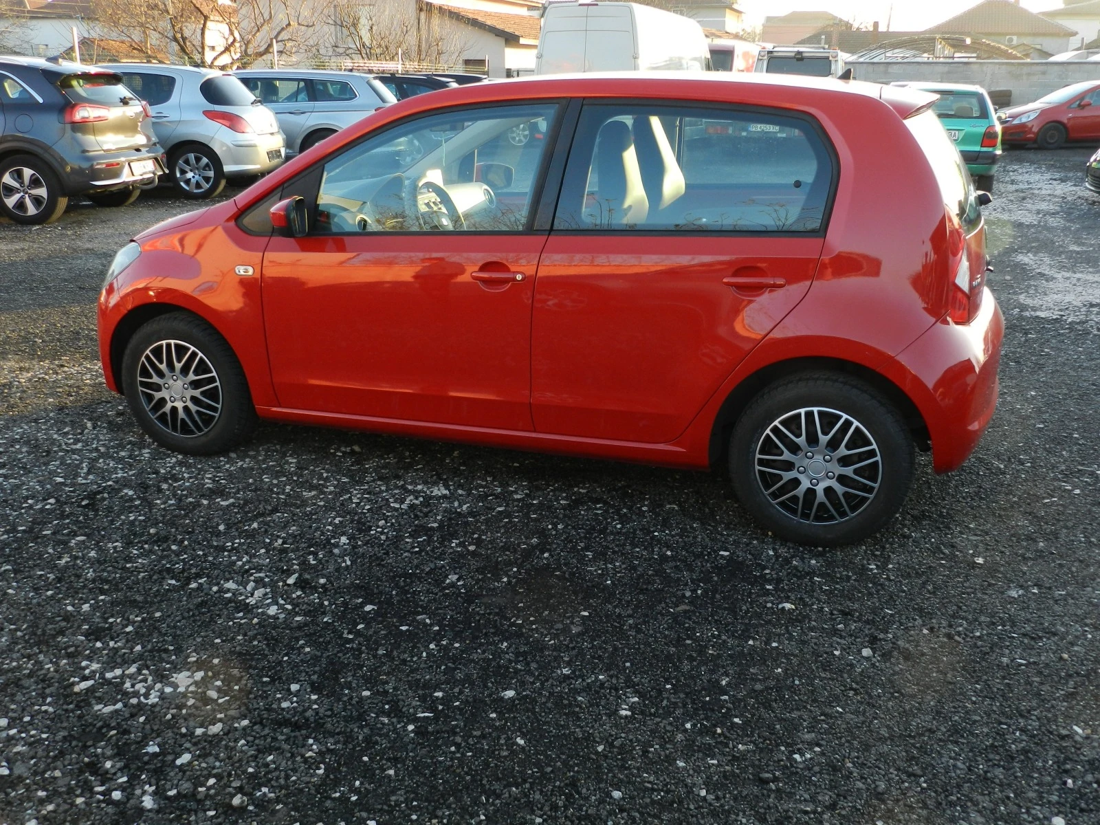 Seat Mii 1.0 i - изображение 5