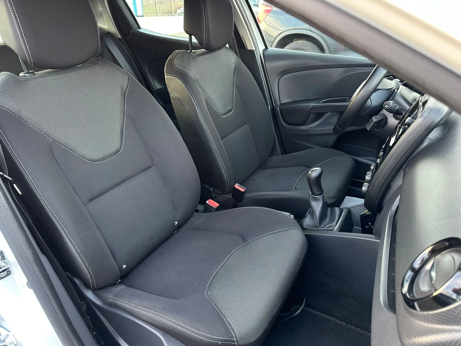 Renault Clio 1, 2i-GPL | Mobile.bg — изображение 12