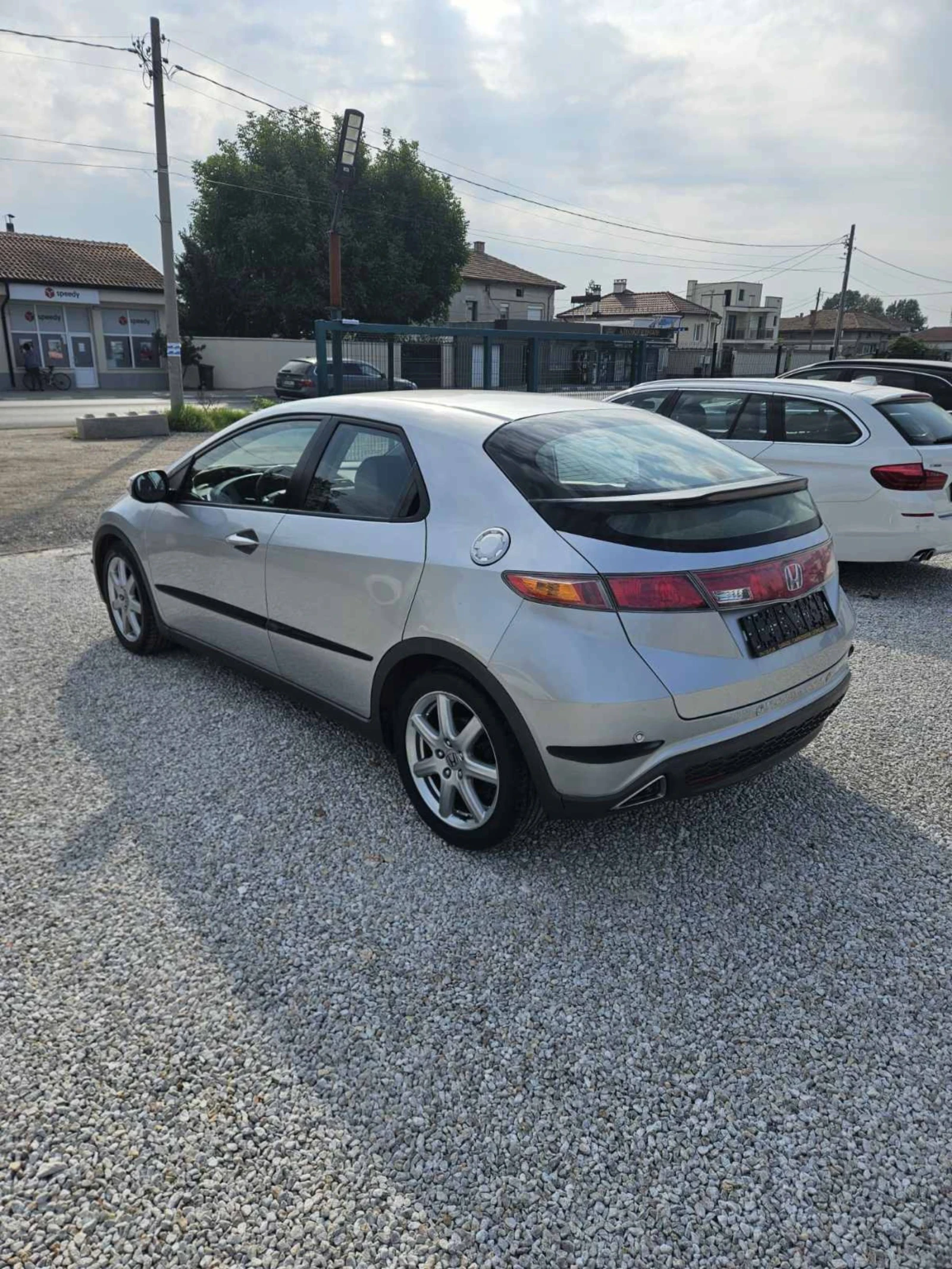 Honda Civic 2.2-140 кс. - изображение 3