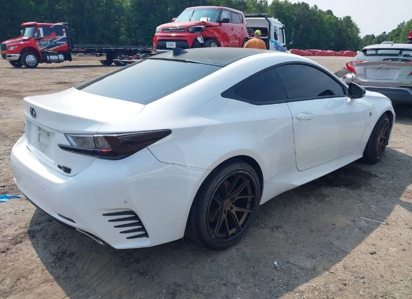 Lexus RC 200t  - изображение 3