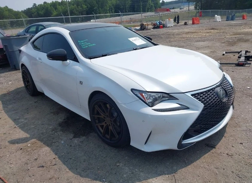 Lexus RC 200t  - изображение 2