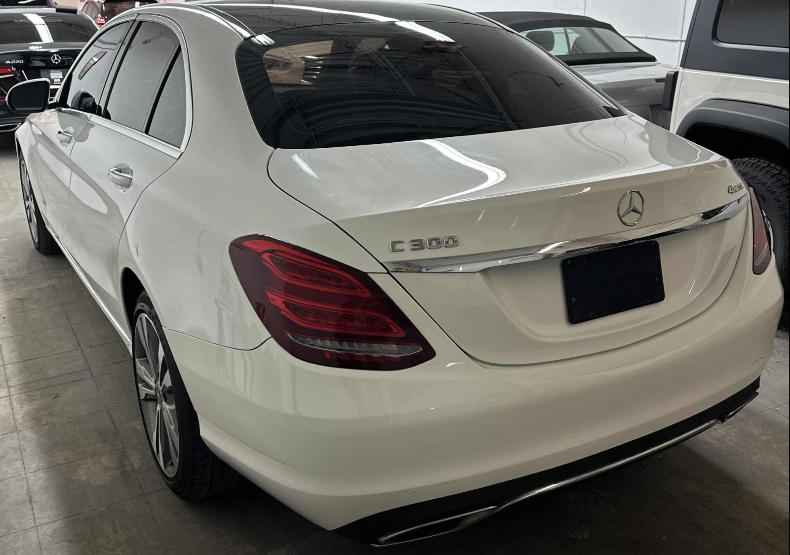 Mercedes-Benz C 300 AWD, 2.0L 4cyl | Mobile.bg   4