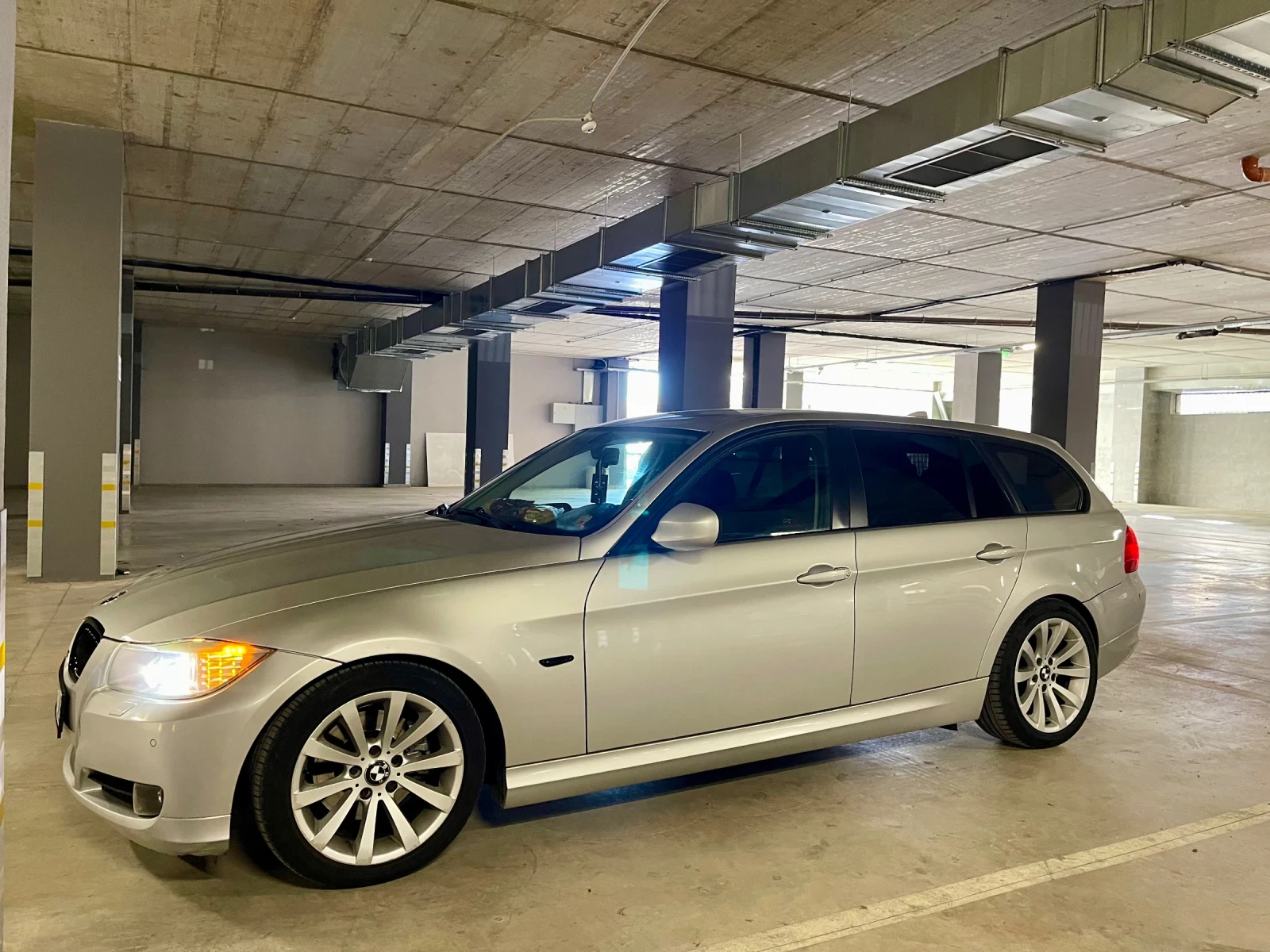 BMW 320  - изображение 2