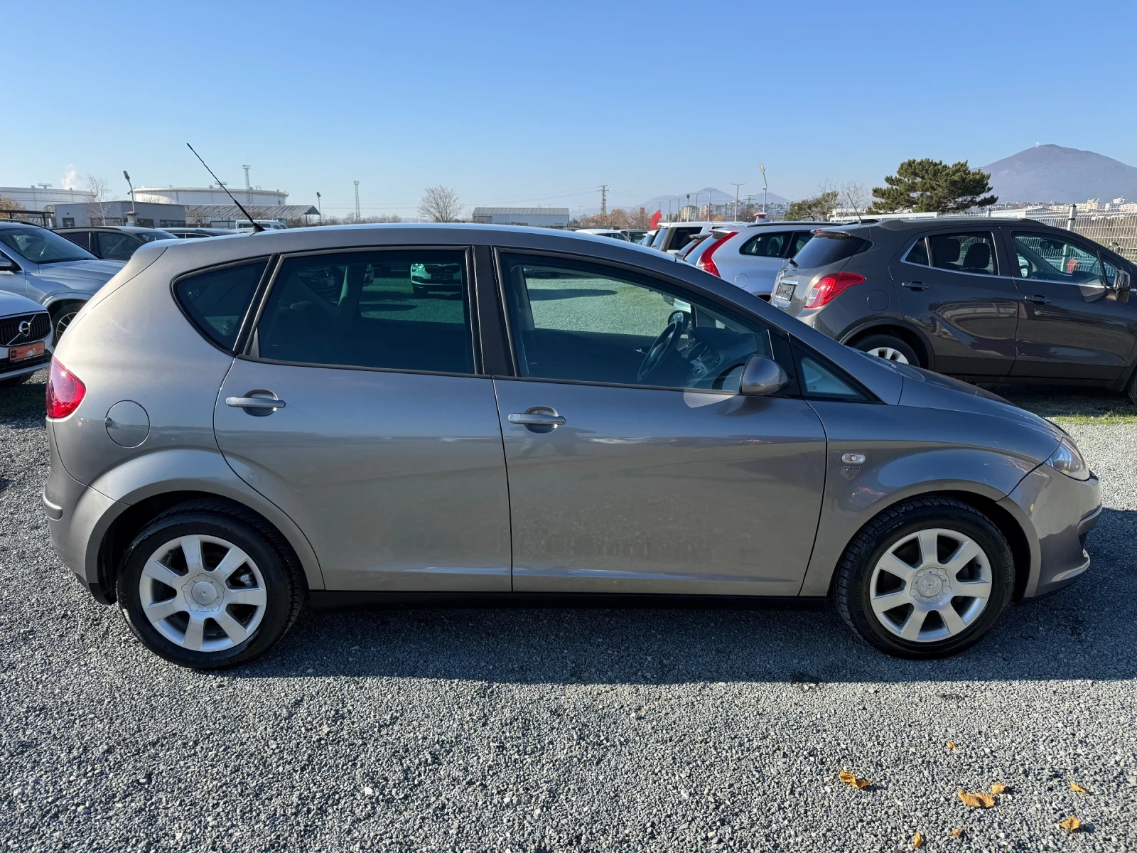 Seat Altea (KATO НОВА) - изображение 4