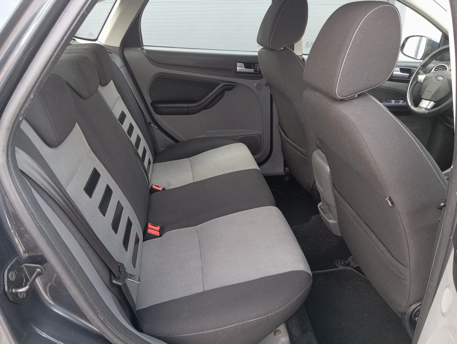 Ford Focus 1.6tdci ЛИЗИНГ  - изображение 10