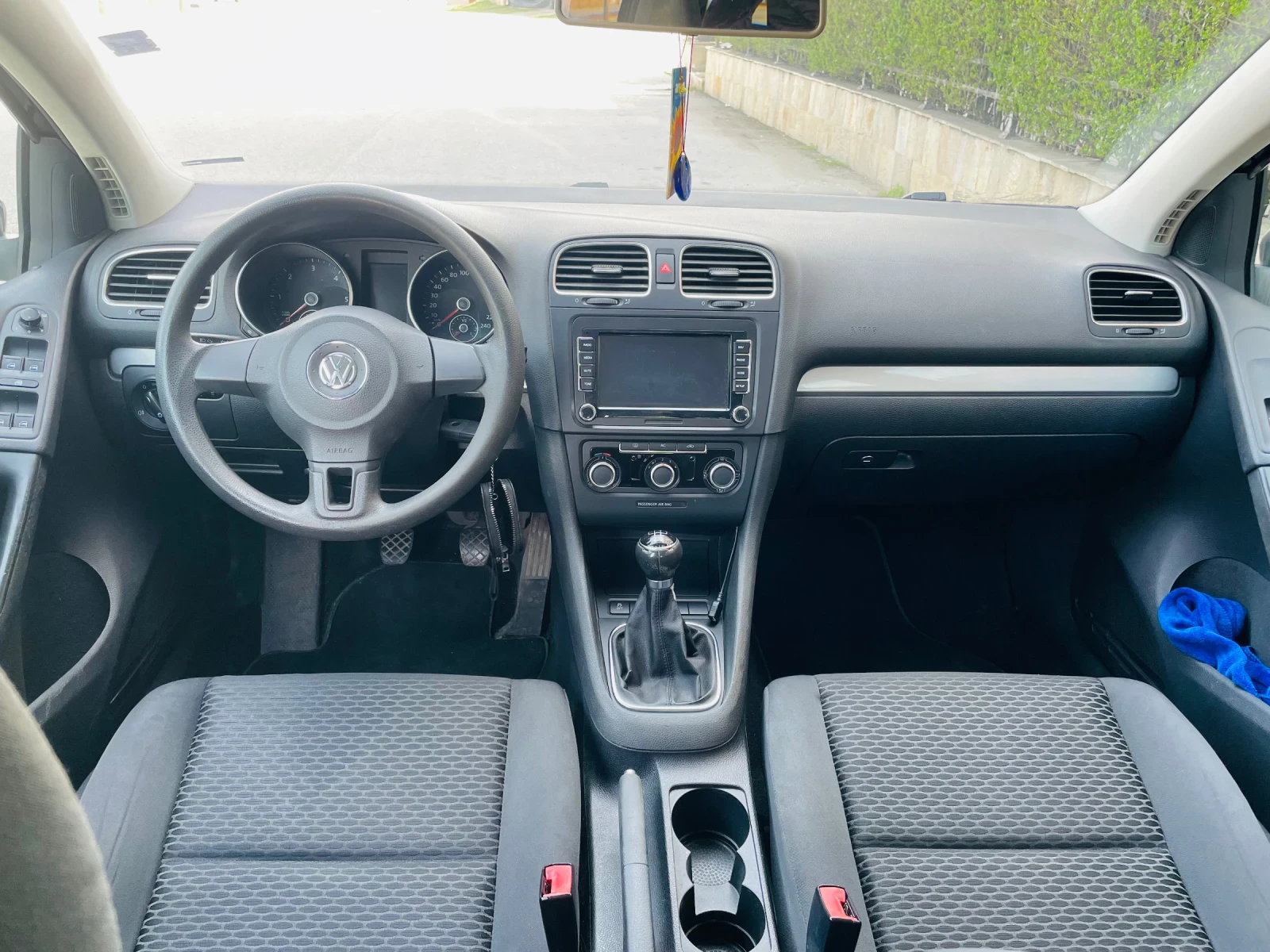 VW Golf 1.6TDI 105k.c. , снимка 5 - Автомобили и джипове - 54373952