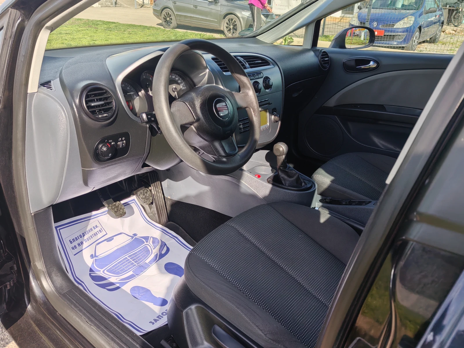 Seat Leon 1.9tdi 105ps, снимка 15 - Автомобили и джипове - 54136575