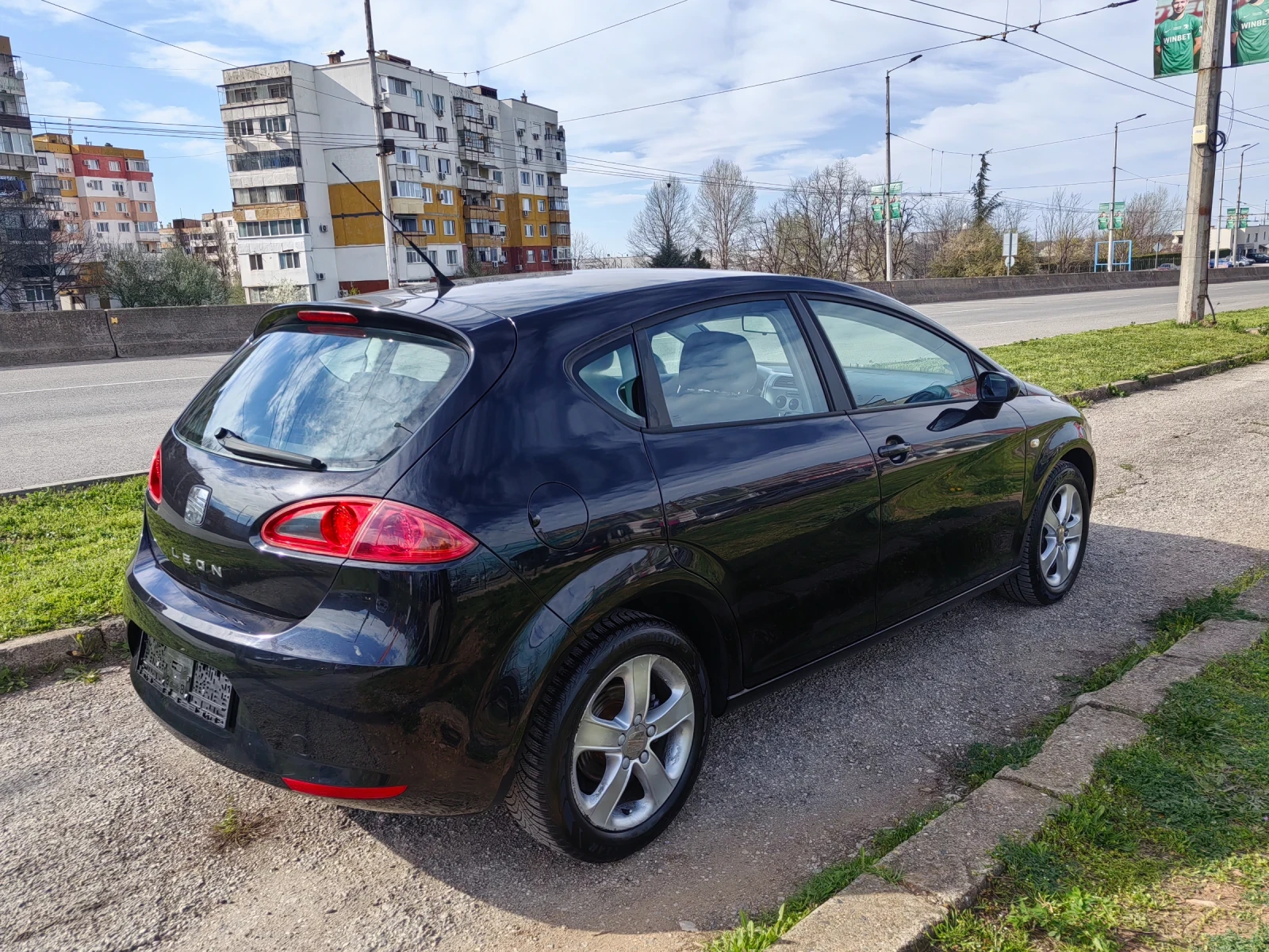 Seat Leon 1.9tdi 105ps, снимка 6 - Автомобили и джипове - 54136575