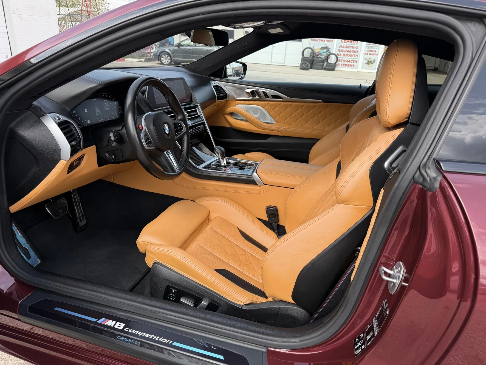 BMW M8 COMPETITION* Ceramic* Carbon, снимка 10 - Автомобили и джипове - 54219005