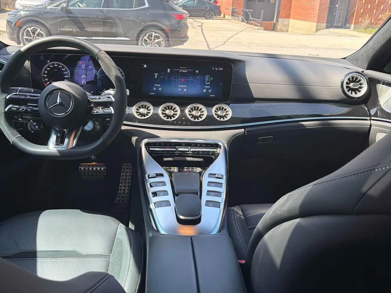 Mercedes-Benz AMG GT  63 S E Performance | Premium Package | Ceramic , снимка 12 - Автомобили и джипове - 54331553