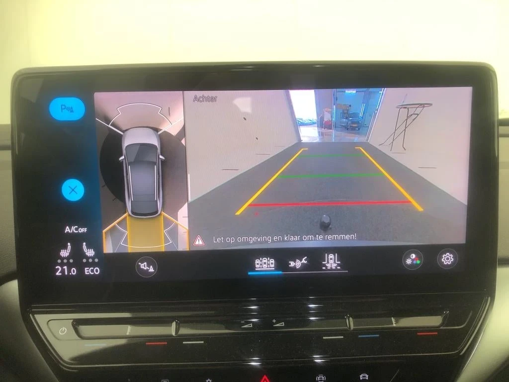 VW ID.4 1STMAX/82КWH/ТЕРМОПОМПА/PANORAMA/AMBIENT/HEAD-UP, снимка 7 - Автомобили и джипове - 54701433
