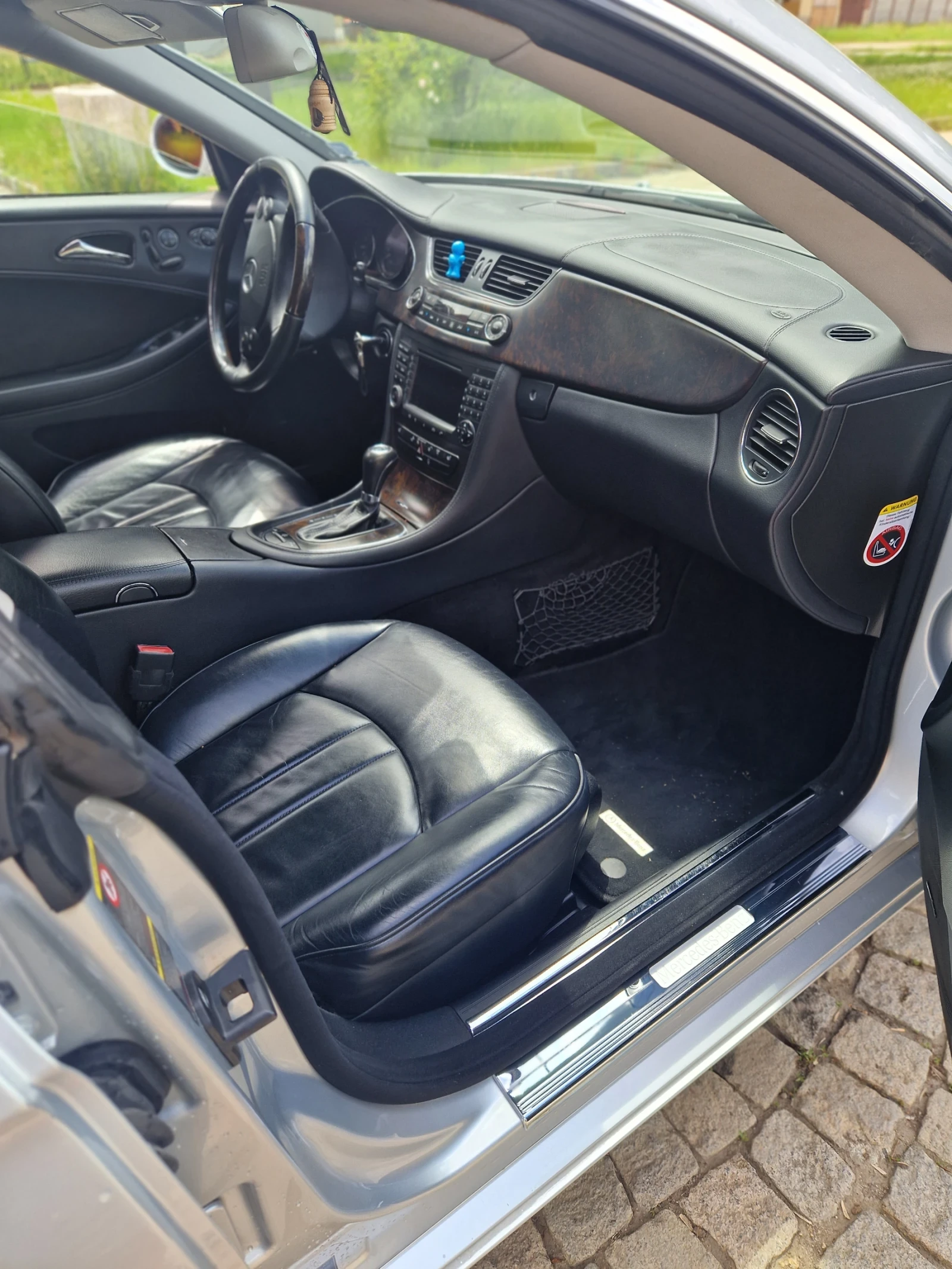 Mercedes-Benz CLS 500, снимка 9 - Автомобили и джипове - 54739660