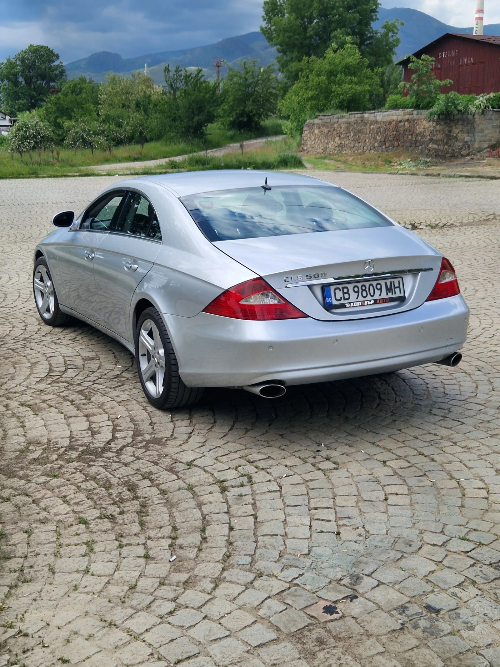 Mercedes-Benz CLS 500, снимка 11 - Автомобили и джипове - 54739660