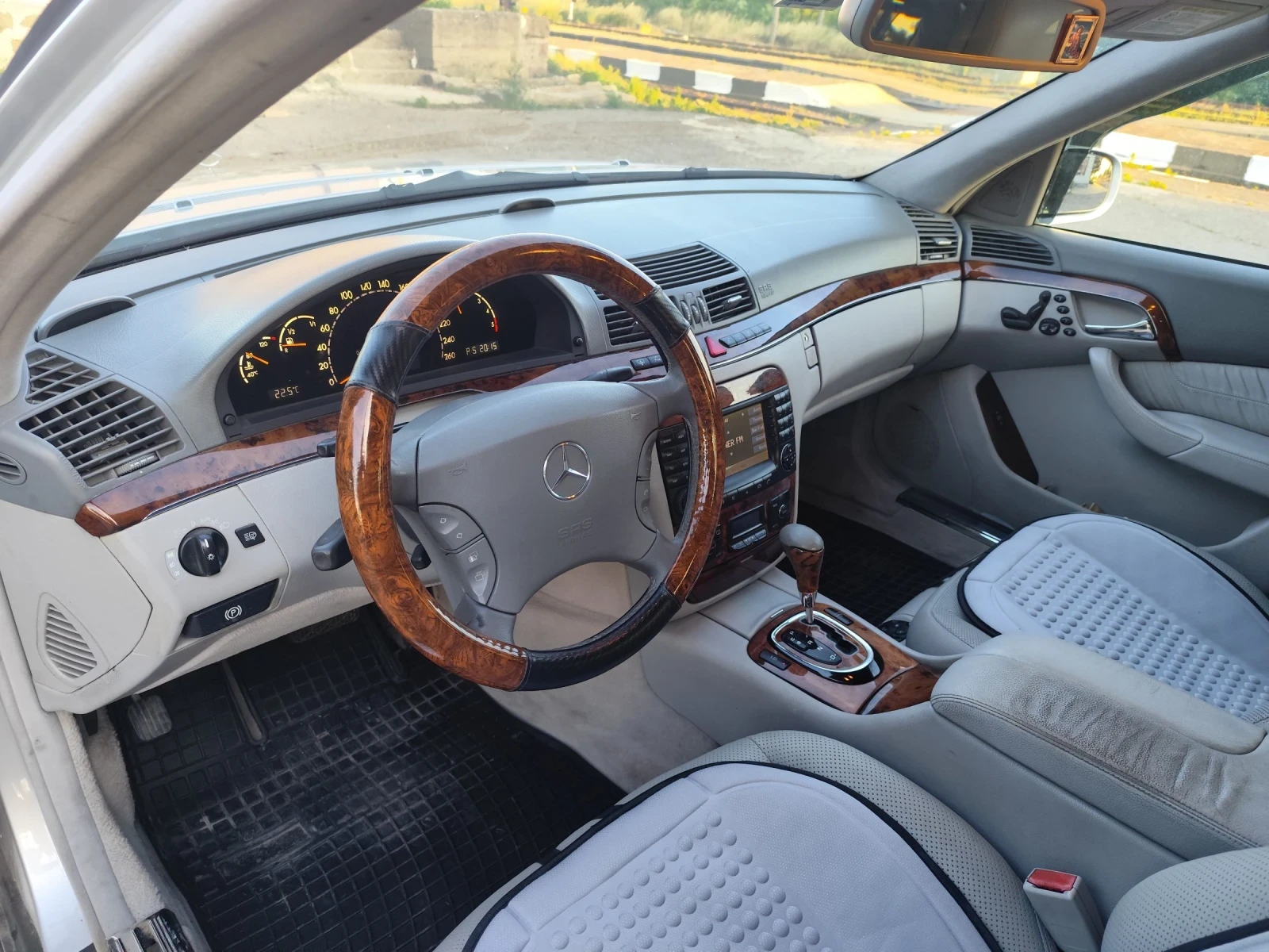 Mercedes-Benz S 320, снимка 14 - Автомобили и джипове - 54825879