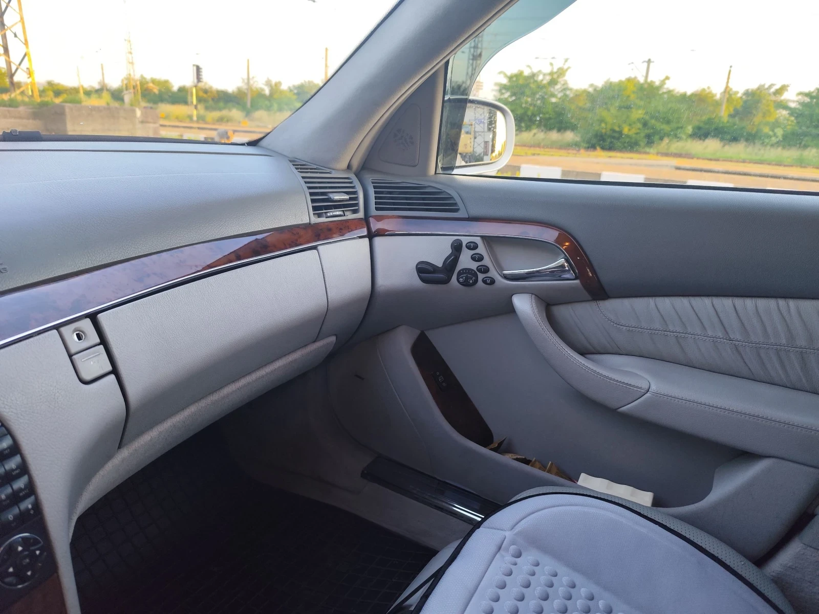 Mercedes-Benz S 320, снимка 8 - Автомобили и джипове - 54825879