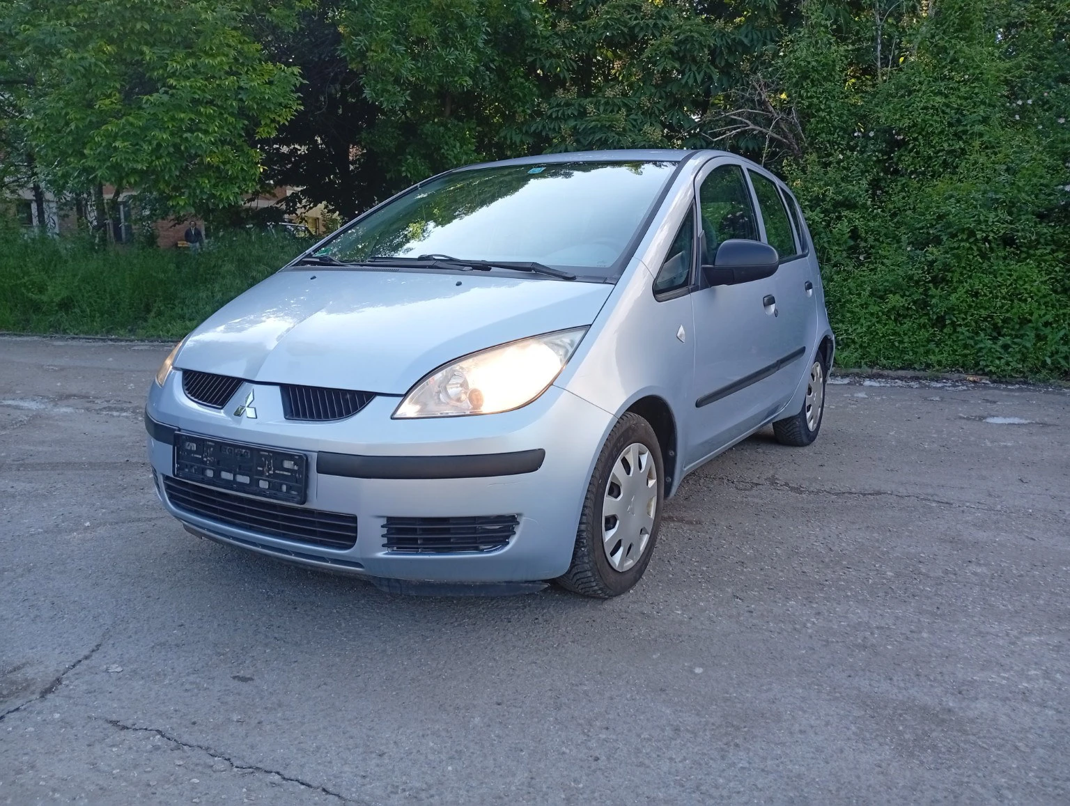 Mitsubishi Colt 1.1/75/4ВРАТИ/КЛИМА, снимка 7 - Автомобили и джипове - 54904673