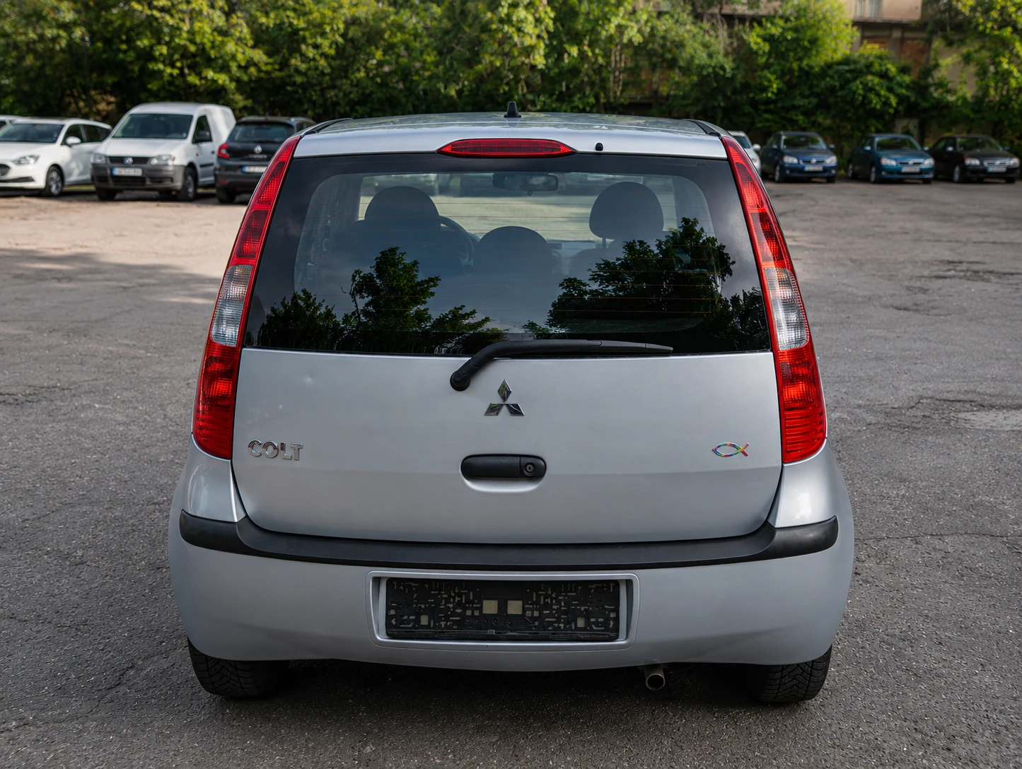 Mitsubishi Colt 1.1/75/4ВРАТИ/КЛИМА, снимка 4 - Автомобили и джипове - 54904673