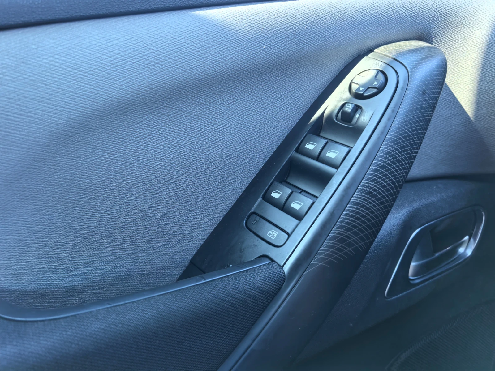 Citroen C4 Picasso GRAND 1.6hdi, снимка 11 - Автомобили и джипове - 54843922