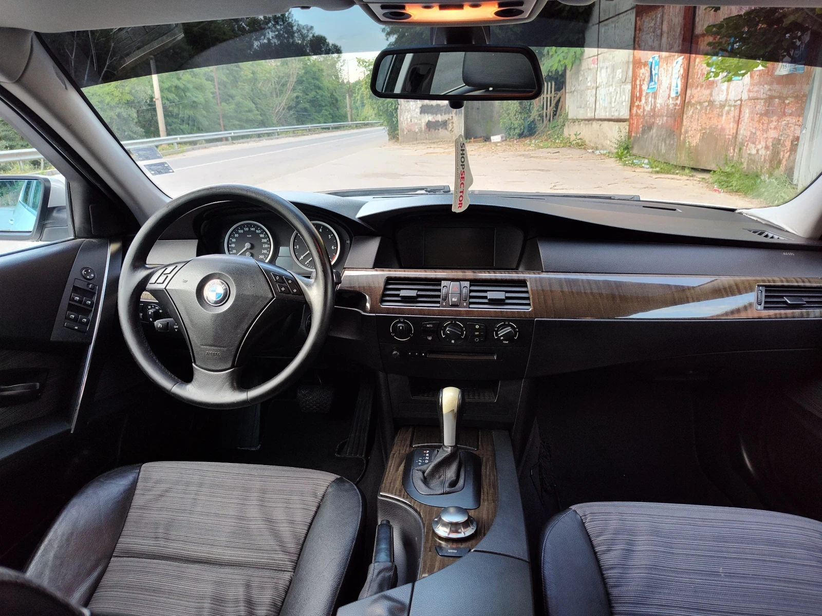 BMW 530 Газ/бензин М54, снимка 8 - Автомобили и джипове - 54898979