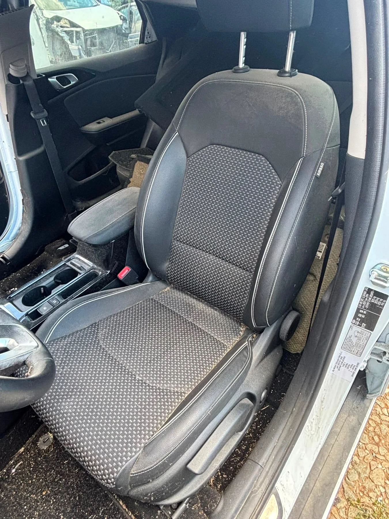 Kia XCeed, снимка 13 - Автомобили и джипове - 55252431