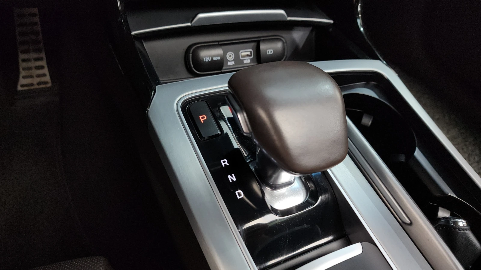 Kia Stinger 2.2 CRDi AWD Dream Edition, снимка 9 - Автомобили и джипове - 55559352