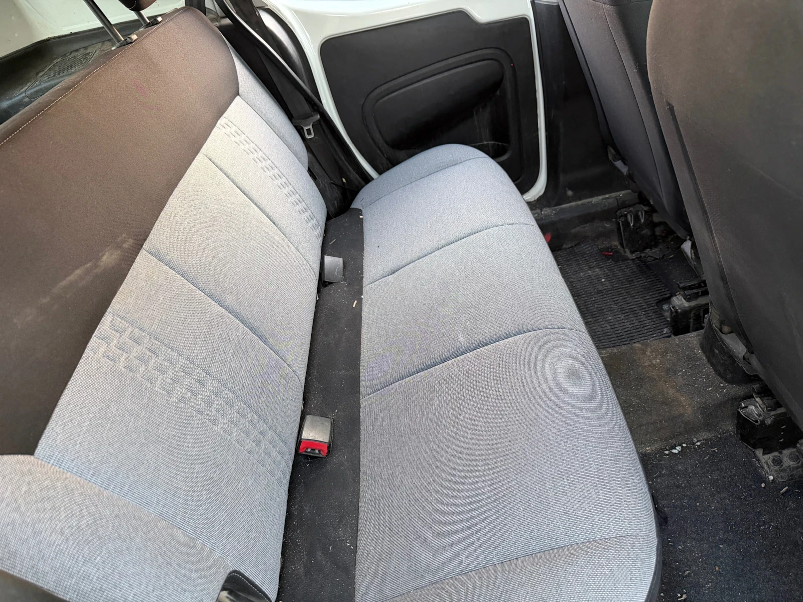 Fiat Fiorino 1.3 Multijet 4+ 1 ����� | Mobile.bg � ����������� 6