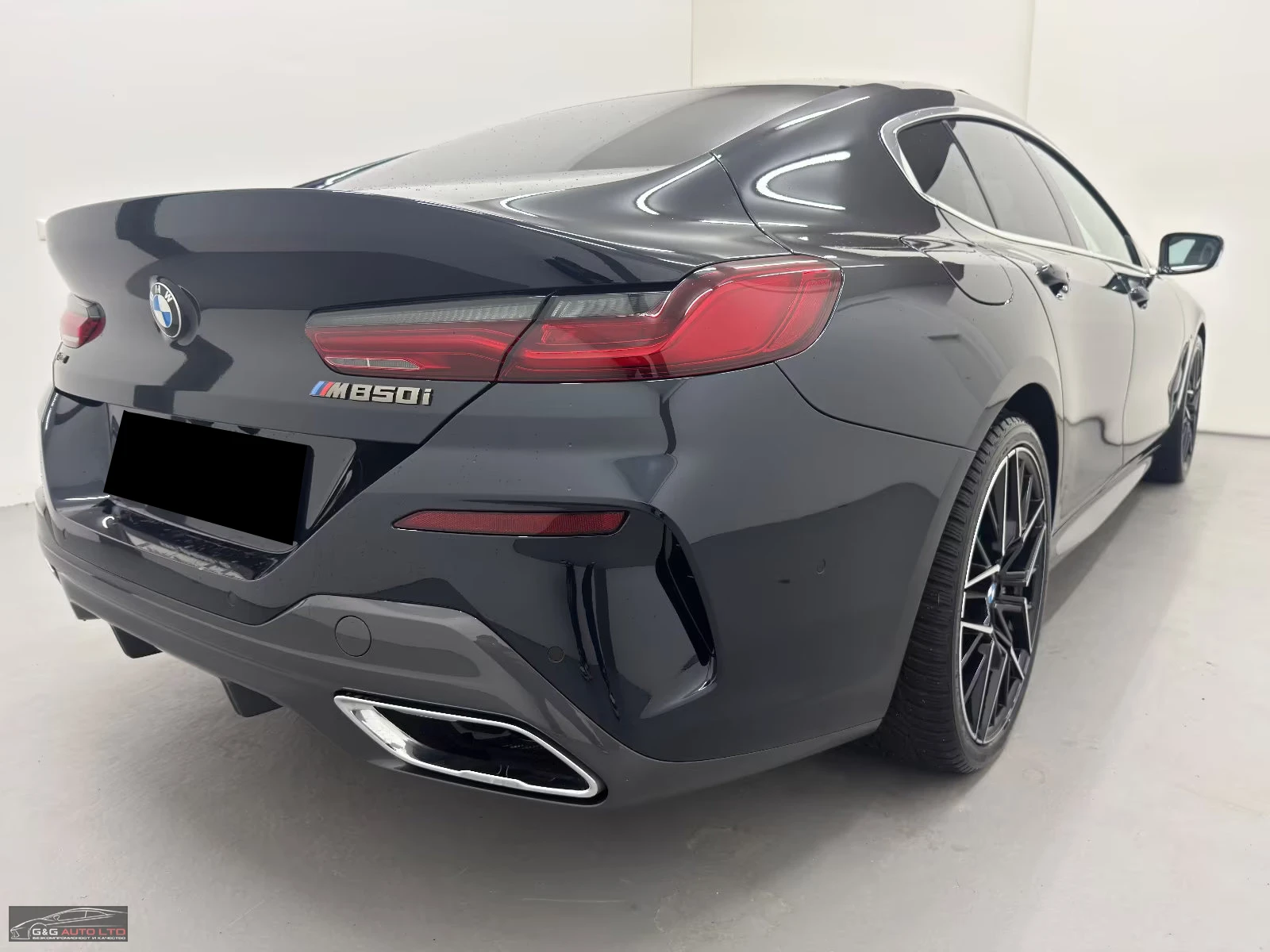 BMW 850 xDRIVE/530HP/GRAN COUPE/V8/360/PANO/MEMO/HUD/737z, снимка 5 - Автомобили и джипове - 55655299