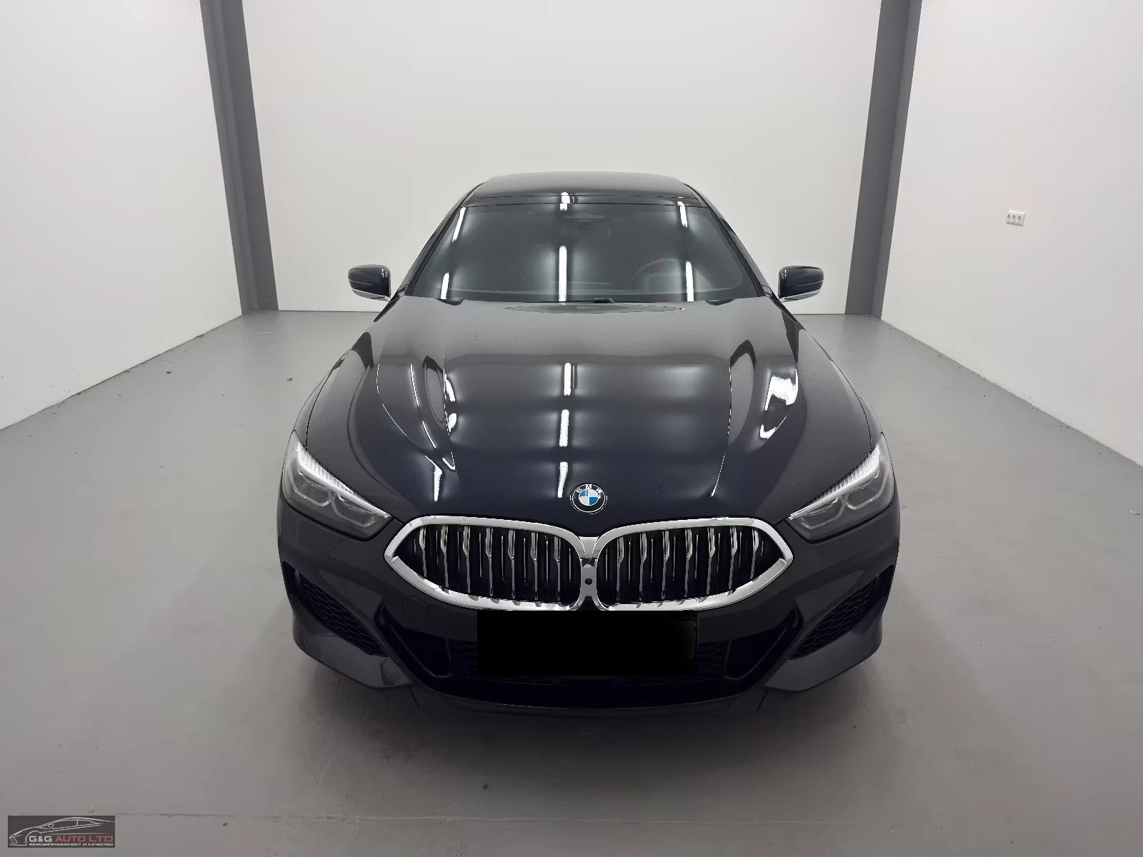 BMW 850 xDRIVE/530HP/GRAN COUPE/V8/360/PANO/MEMO/HUD/737z, снимка 2 - Автомобили и джипове - 55655299