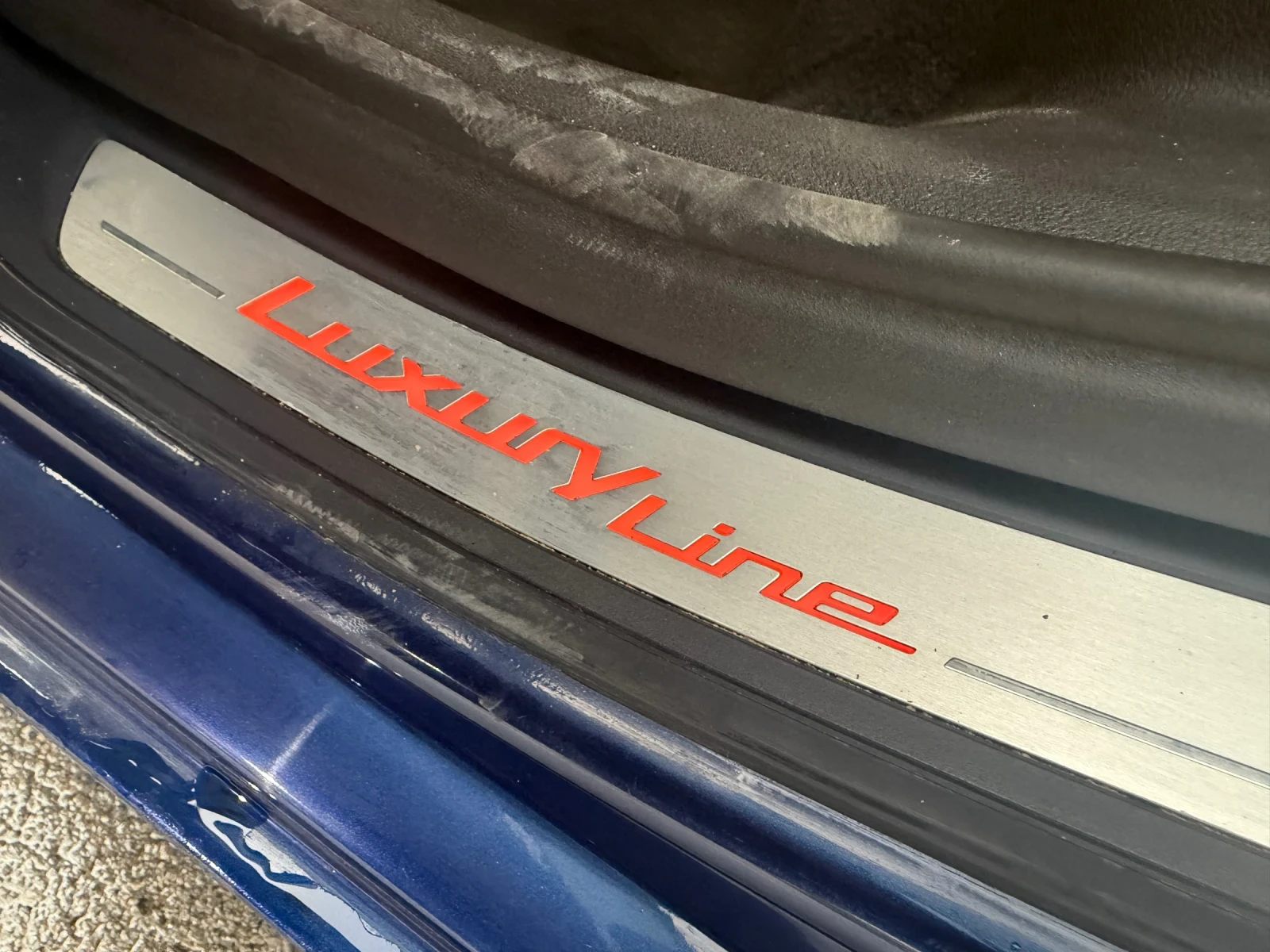 BMW 520 LUXURY* LINE* КОЖА* ПОДГРЕВ, снимка 9 - Автомобили и джипове - 56045969