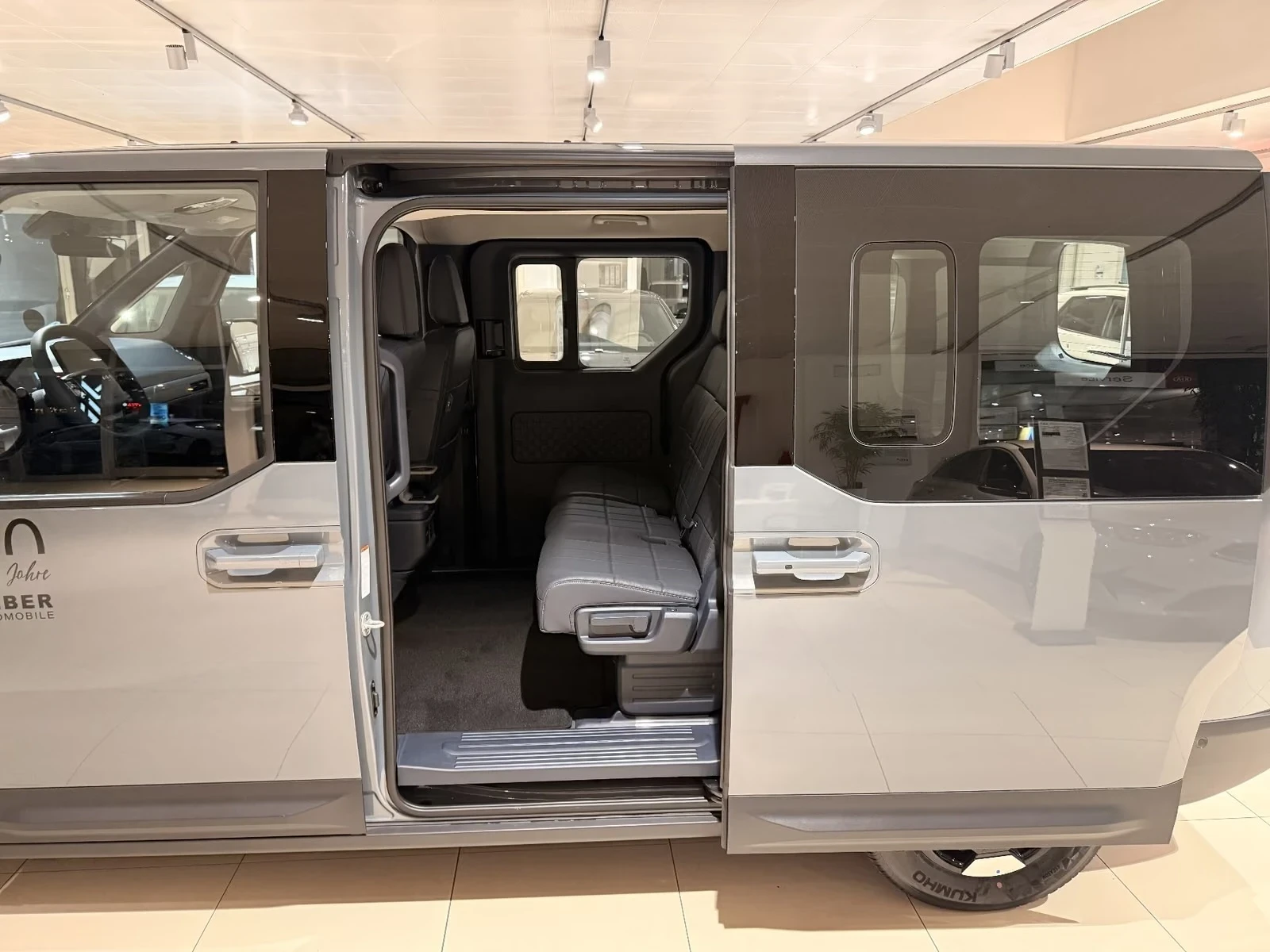 Kia PV5 Passenger ELITE 71.2kWh 360* 5Seats !Warranty!, снимка 5 - Автомобили и джипове - 56305540