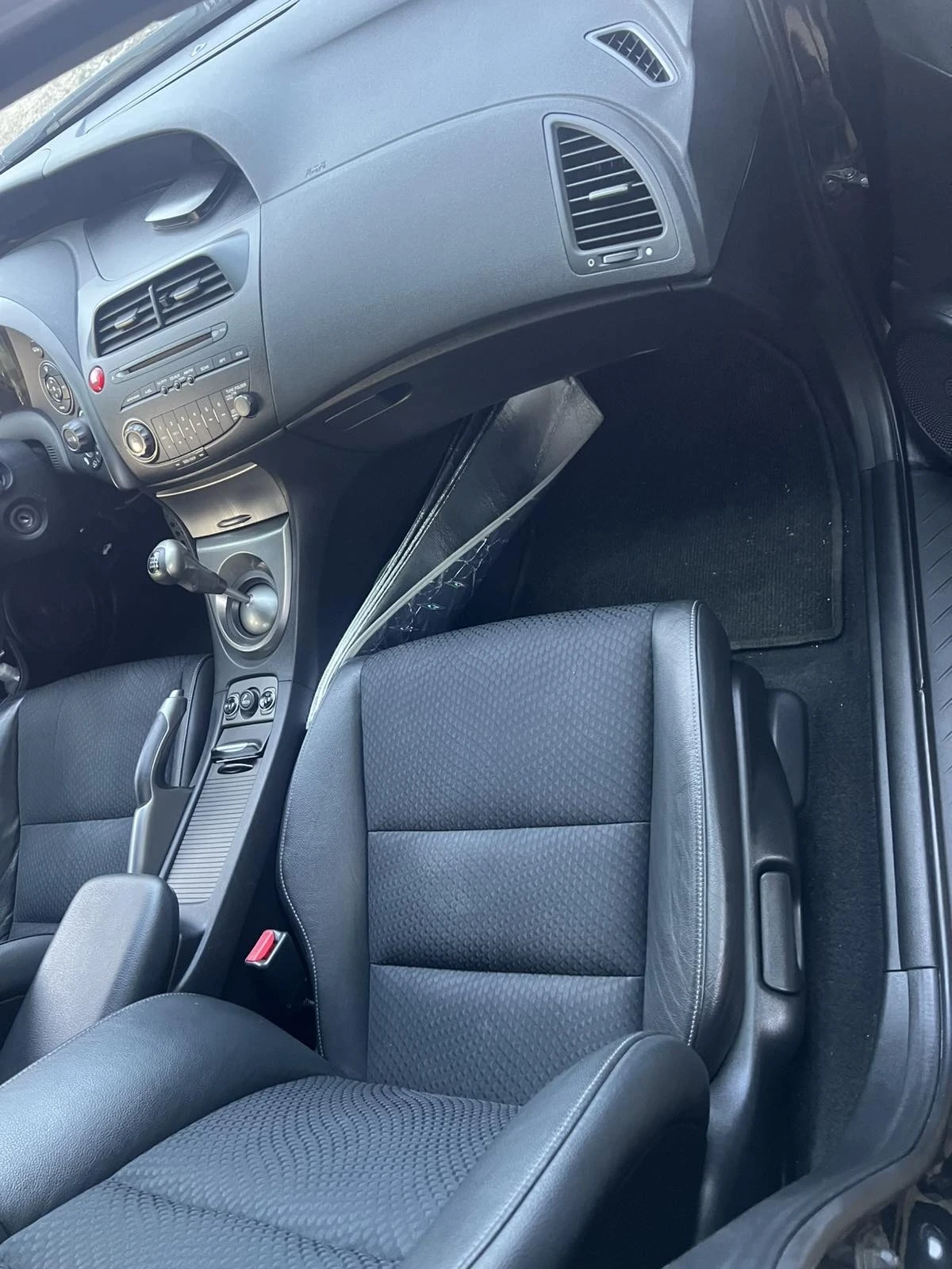 Honda Civic 1.8i ���� ���� 140hp | Mobile.bg � ����������� 12