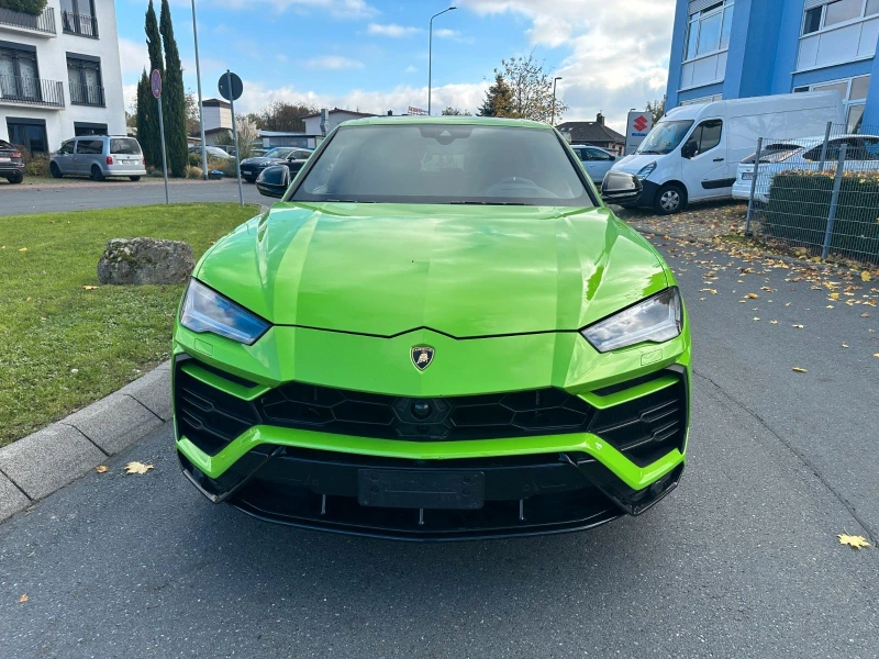 Lamborghini Urus 4.0 V8/ CERAMIC/CARBON/ B&O/360/HEAD UP/23/PANO   , снимка 2 - Автомобили и джипове - 48727478