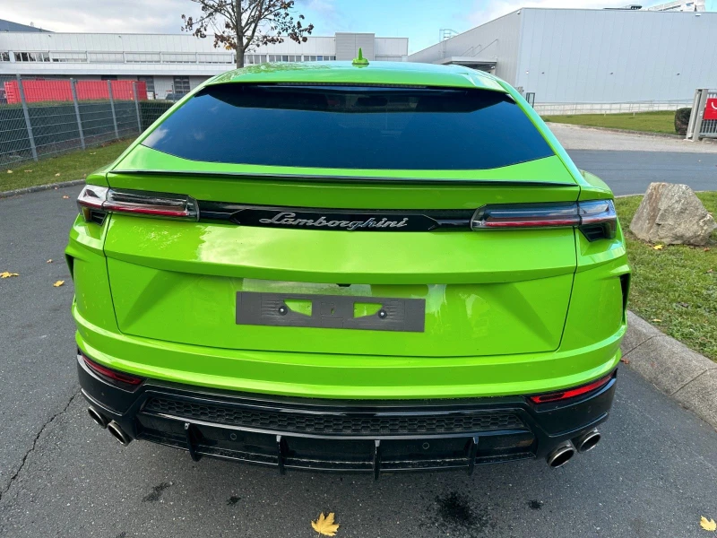 Lamborghini Urus 4.0 V8/ CERAMIC/CARBON/ B&O/360/HEAD UP/23/PANO   , снимка 6 - Автомобили и джипове - 48727478